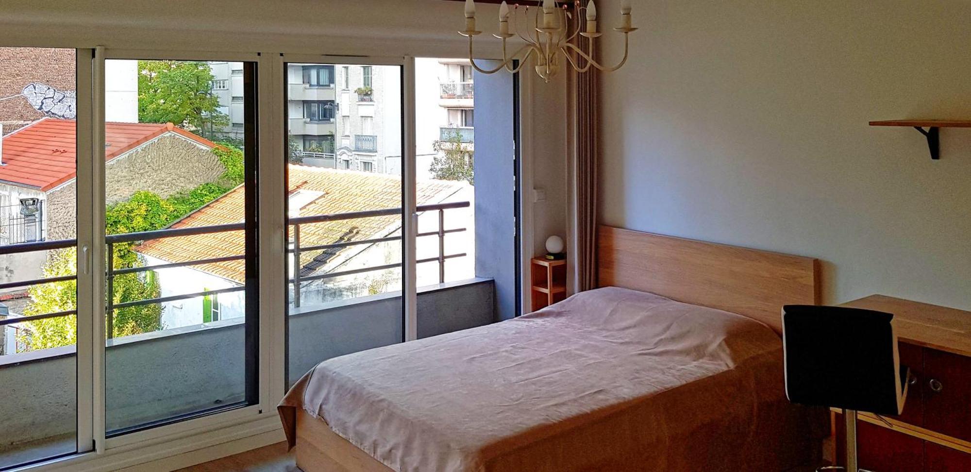 Chic Parisian Studio Retreat Bright Spacious And Secure Parking Экстерьер фото